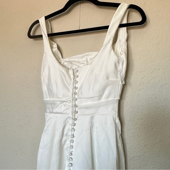 HOUSE OF CB 'Emilie' Off White Satin Mermaid Bridal Gown NWOT size XS - Picture 12 of 15